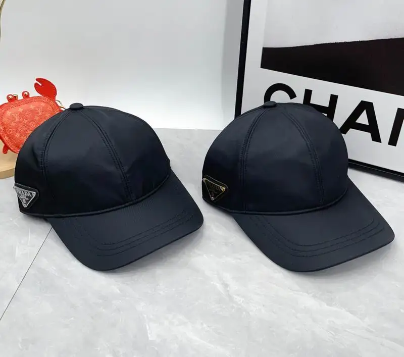 Prada cap dx73